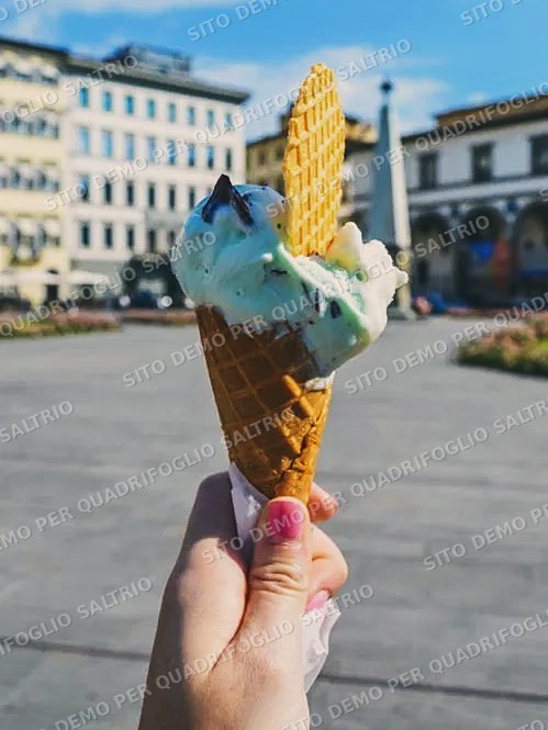 Cono gelato al pistacchio